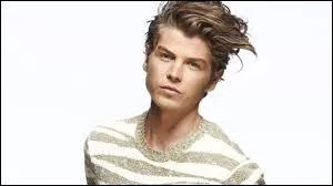 D'o est-il originaire ?