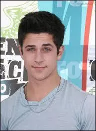 Quelle est cette star ?