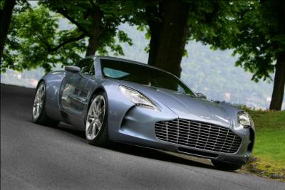 Produite en série limitée, cette Aston Martin est dotée de 750 chevaux ! Elle se nomme :