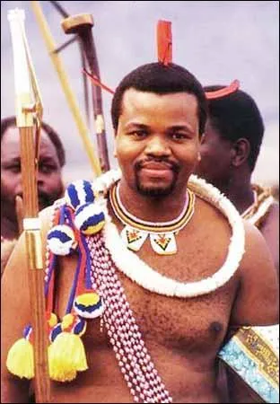 Dans quel pays d'Afrique du Sud, le roi Mswati III mne grand train avec ses 14 femmes, ses voitures de luxe, etc ... , pendant que ses sujets meurent de faim et du sida.