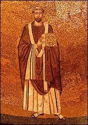 Quel pape, devenu saint de l'Eglise catholique, tait en fonction en l'an 500 ?