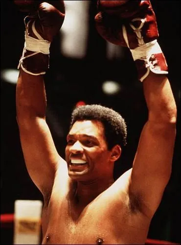 Quel acteur a d� prendre des cours de musculation pour incarner Mohamed Ali au cin�ma ?