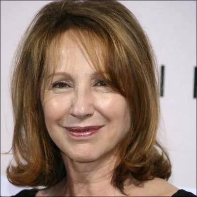 Comment s'appelle Madame  Baye , excellente comdienne ?