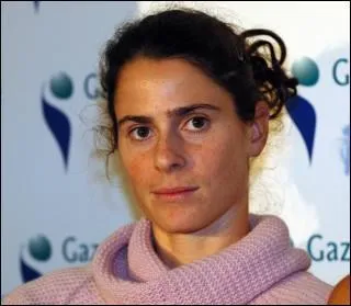 Comment s'appelle Madame Dechy, joueuse de tennis franaise ?