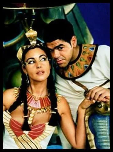 Que risque Numrobis s'il n'arrive pas  construire en trois mois un somptueux palais en plein dsert pour le compte de Cloptre dans  Astrix et Oblix : Mission Cloptre  ?