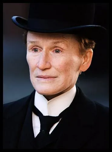 Dans ce film, Glenn Close est une femme irlandaise qui doit se dguiser en homme afin de survivre au difficile climat social. Sous quel nom se fait-elle alors connaitre ?