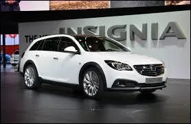 L'Opel Insignia endosse ses habits champtres prend dans le mme temps le nom ...