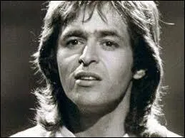 Quel est ce chanteur ?