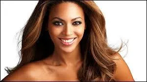 Quel est cette chanteuse ?