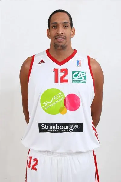 Qui est ce basketteur franais ?