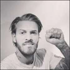 Quand Matt a-t-il perdu sa grand-mre maternelle ?