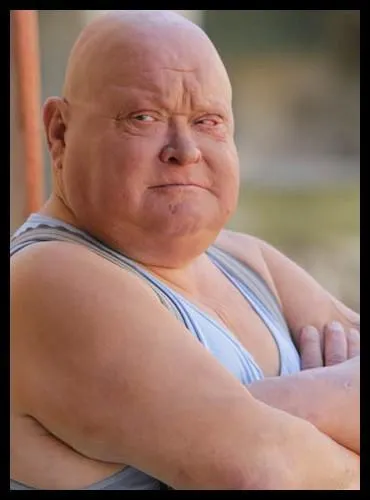 Comment s'appelle ce personnage de  Fort Boyard  ?