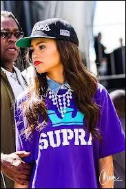 Quel rle joue-t-elle dans  Shake It Up  ?