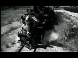 Clip ralis sur une locomotive  Vapeur, quelle chanteuse chante XXL ?