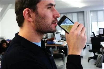 En quel objet l'iPhone ne peut-il pas se transformer ?