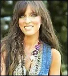 De quelle chanson interprte par Lynda Lemay sont extraites les paroles suivantes :  Toute ma vie durant / J'conserverai mes droits / Mes tches de maman / Et tu m'appartiendras  ?