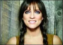 Parmi les paroles suivantes, lesquelles sont extraites de la chanson  Bleu  ?