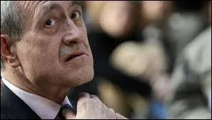 Atteinte à la sincérité d'un scrutin par des manœuvres frauduleuses : Jean Tibéri a pris 10 mois avec sursis, 10 000 euros d'amende et 3 ans d'inéligibilité. Dans quelle ville a-t-il œuvré ?