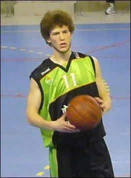 Qui est ce basketteur fran�ais ?