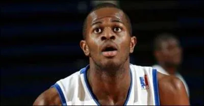 Qui est ce basketteur fran�ais ?
