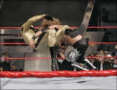 Comment s 'appelle cette prise de finition qu' excute edge ?