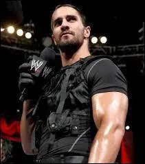 Quant  Seth Rollins, il fut le 1er champion de la NXT. Contre quel catcheur a-t-il perdu ce titre par la suite ?