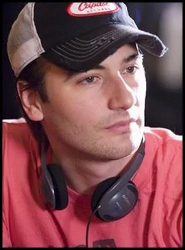 Robert Luketic est un :