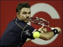 Qui est-il ? Il est Suisse !