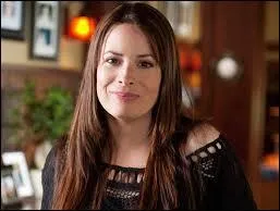 Comment s'appelle la mre d'Aria ?