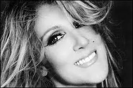 Qui est cette belle chanteuse ?