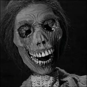 Compltez cette citation de Queudver :  Que les ossements du pre, donns en toute ignorance, ...  