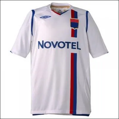 Quel club franais arbore ce maillot ?