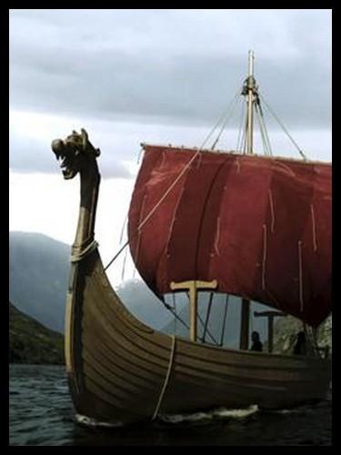 De quelle région les Vikings sont-ils originaires  ?