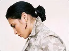 Dans quelle ville vit actuellement Zaho ?