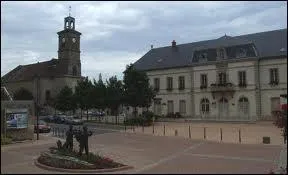 Nous sommes en Bourgogne,  Marsannay-la-Cte. La commune se situe dans le dpartement ...