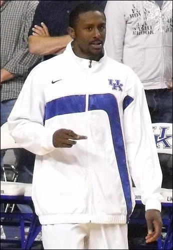 Qui est ce basketteur américain ?