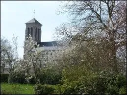 Courtomer, en Basse-Normandie, se situe dans le dpartement n ...