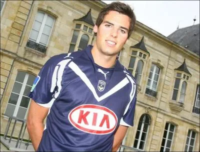 Qui est ce joueur qui joue actuellement  Bordeaux ?