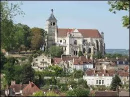 Je vais vous faire dcouvrir la ville Bourguignonne de Tonnerre. Pour cela, nous devons nous rendre dans le dpartement n ...