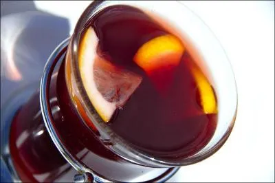 Quelle est cette boisson bien agrable pour vous revigorer  la montagne ou ailleurs, quand le temps est au froid ?