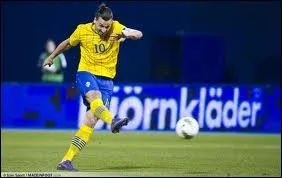 Retrouvez l'affirmation errone concernant le footballeur sudois Zlatan Ibrhimovic :