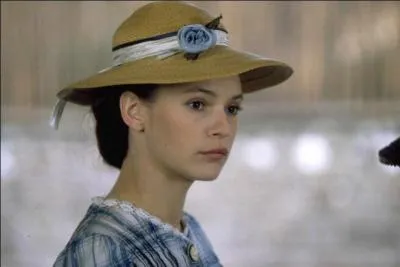 Cette femme a jou l'institutrice dans le tlfilm  L'orange de Nol , exprimant une grce et une dlicatesse infinie. La connaissez-vous ?