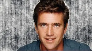 Mel Gibson's Zodiac sign is Capricorn. When he was born ?