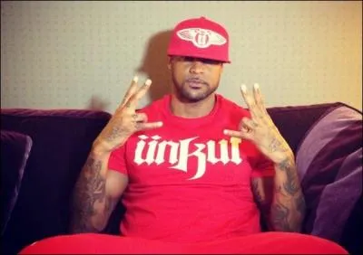 Avec qui n'a-t-il jamais fait de featuring ?