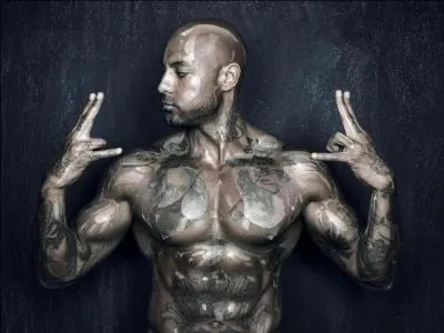 Quelle est la marque de vtement qu'il a cr ?