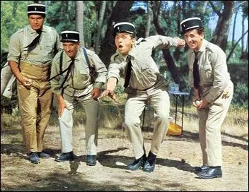 Quel est le grade de Cruchot au sein de la gendarmerie ?