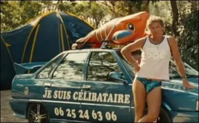  Pourquoi c'est moi qui changerais ?   :  quoi fait allusion Patrick avec cette rplique culte du film  Camping  ?