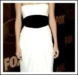 Quelle est la marque de cette jolie robe ?