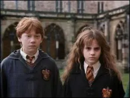 Ron veut punir Drago pour a. Qu'arrive-t-il ?