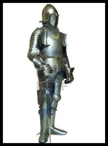 Voici l'quipement du chevalier typique de la fin du XVe sicle : on peut mesurer l'norme volution par rapport  la question prcdente ! Cette armure protge mieux son porteur, mais a aussi ses dfauts... Lequel n'en fait pas partie ?